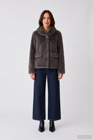 Isabeau | Veste en Fausse Fourrure