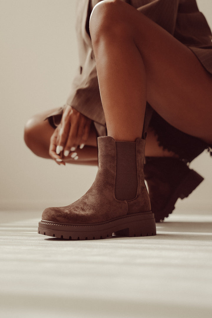 Éloane | Bottines Chelsea Suédées