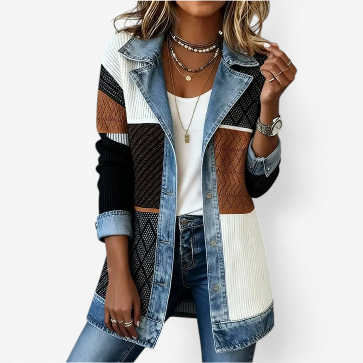 Dénimelle – Veste Femme Effet Superposé Maille et Denim Style Moderne