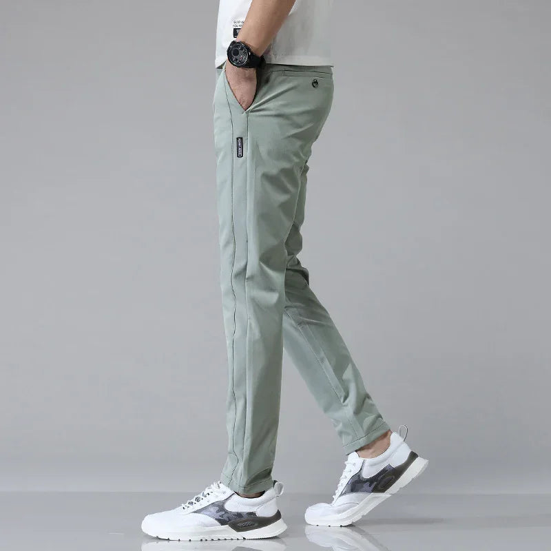 Aérolux – Pantalon Slim Fit Ultra Léger pour l&