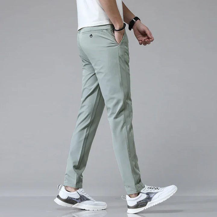 Aérolux – Pantalon Slim Fit Ultra Léger pour l&