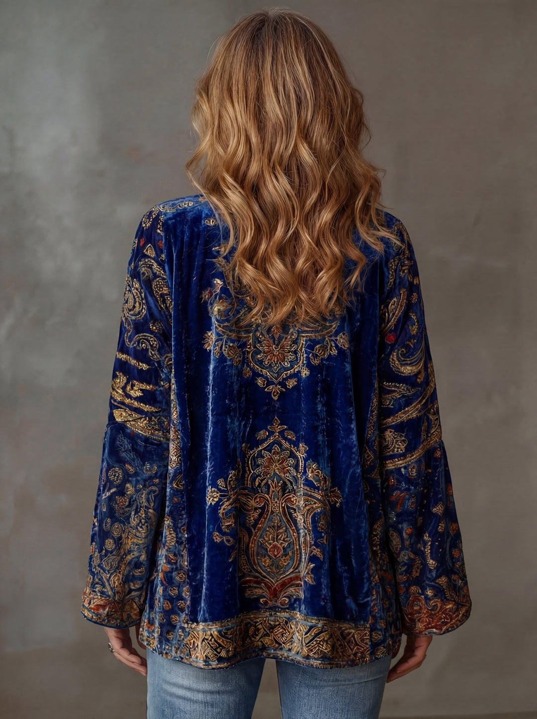 Artémora – Veste Kimono Femme Bohème Fluide aux Motifs Artistiques Élégants